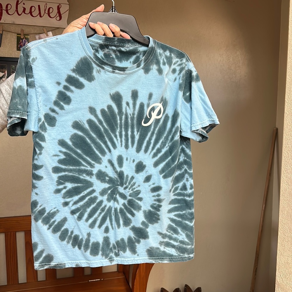 primitive tie dye shirt